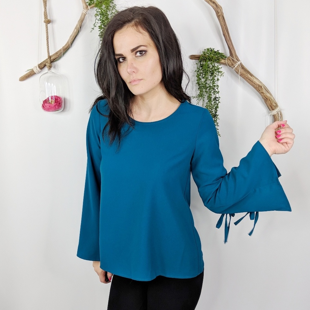 Eden Society turquoise tie flared sleeve top #0746 - Picture 2 of 8
